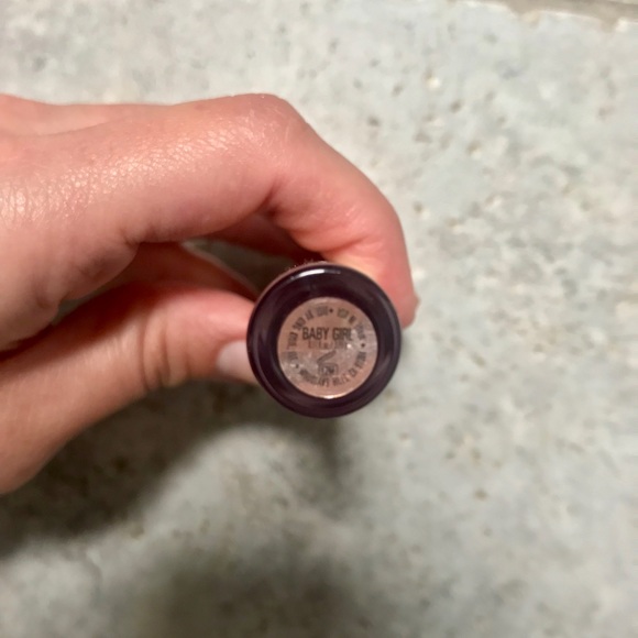 Kylie Costmetics Matte Lipstick - Baby Girl - Picture 6 of 6